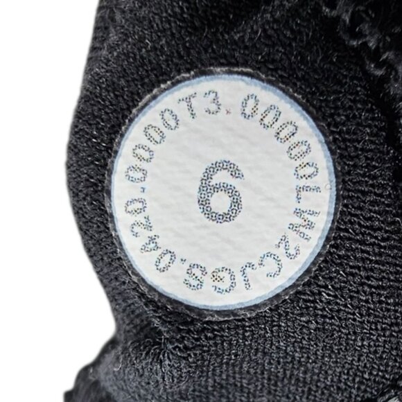 Lululemon Womens 6 Stronger As One Long Line Bra Medium Support C/D Cup in Black - Picture 6 of 6